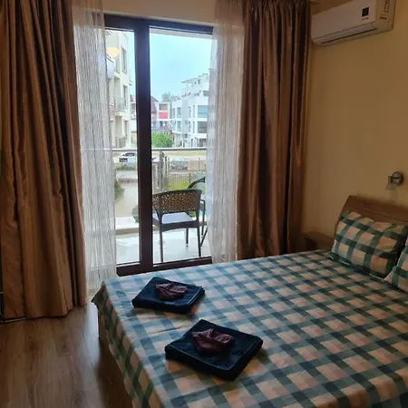 Modern 1br With Sea View & Pool Included With Parking Space * Созопол