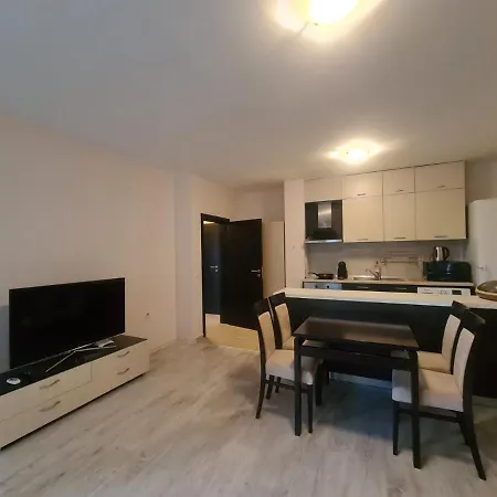 Апартаменты Modern 1br With Sea View & Pool Included With Parking Space Созополь